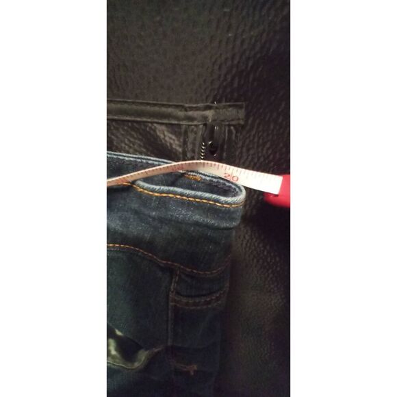 Torrid  - Picture 11 of 15